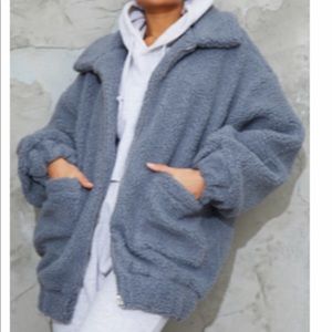 NWT ! PrettyLittleThing - Grey oversized borg pocket front coat